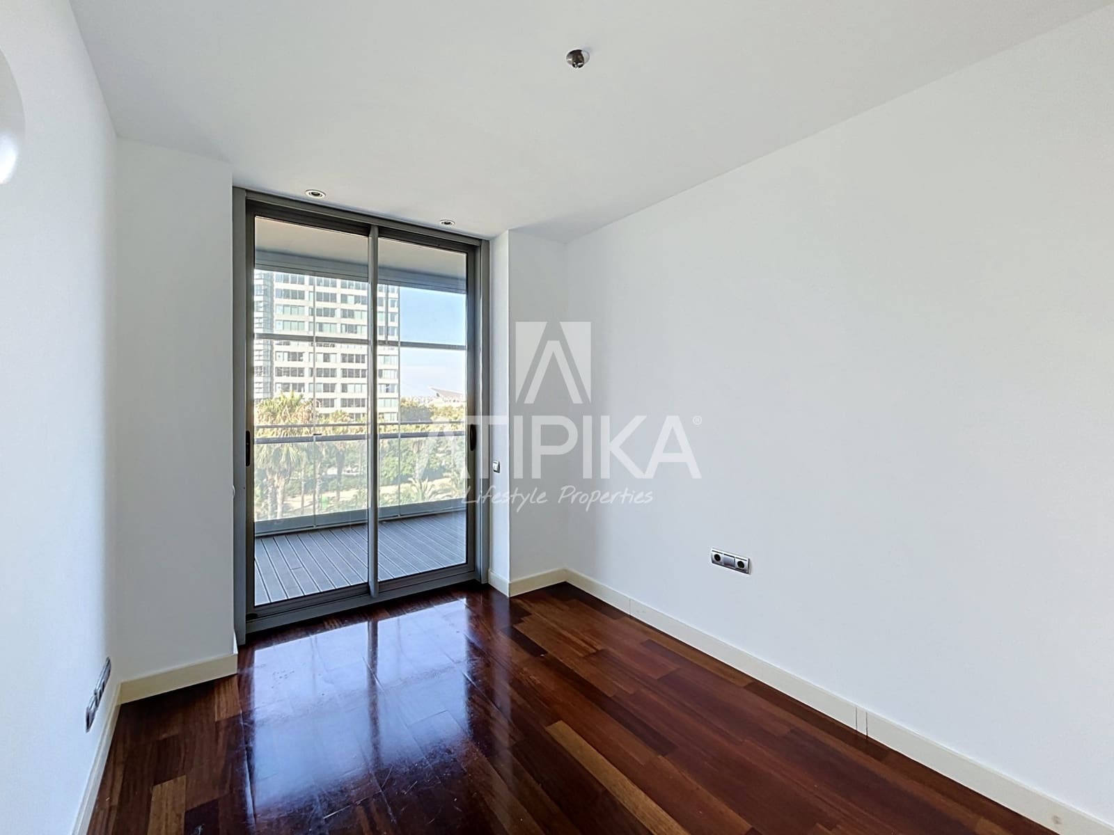 Apartamento de 4 habitaciones en Barcelona ciudad en venta con piscina - 1.430.000 € (Ref: 9978106)