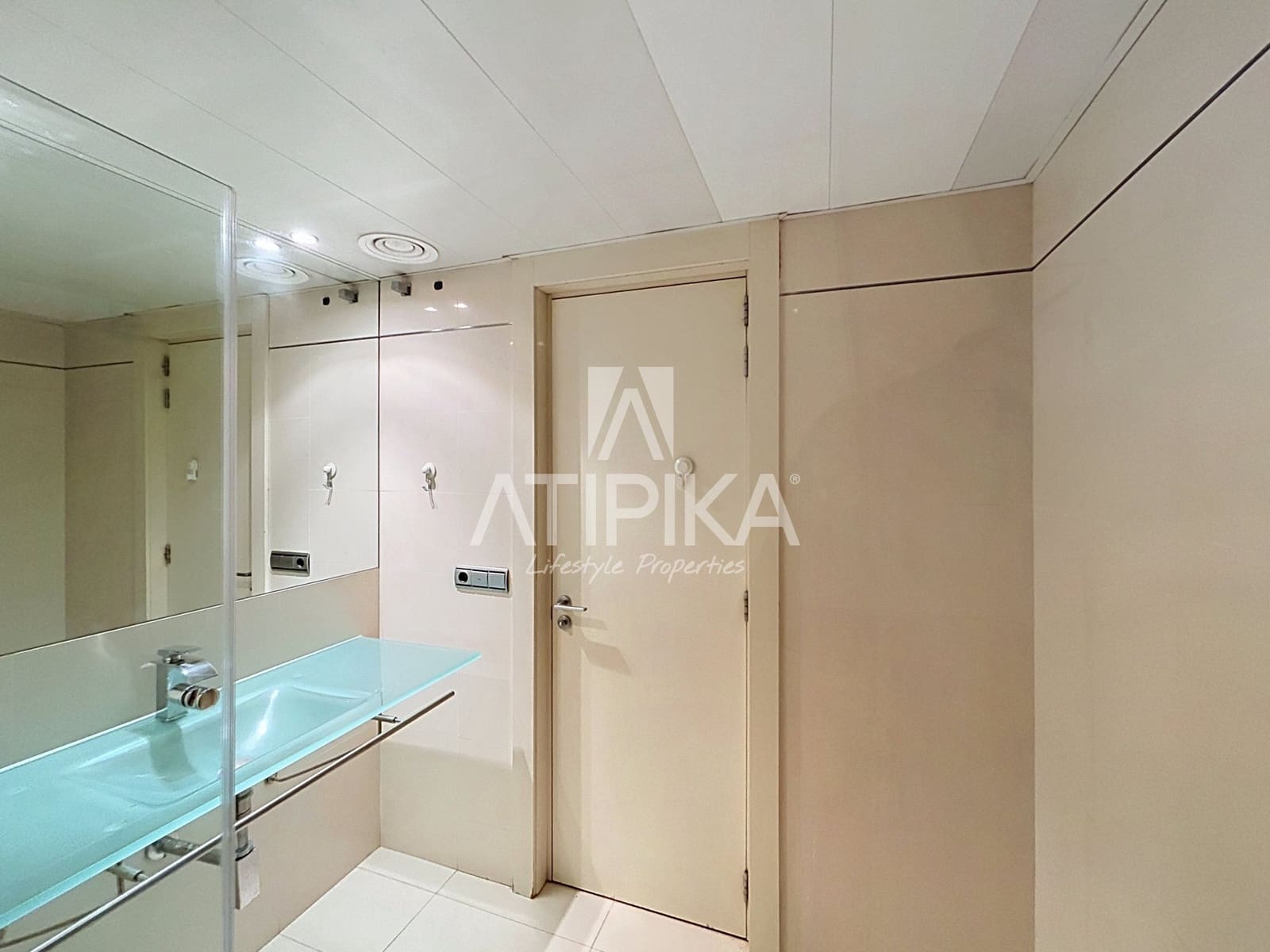 Apartamento de 4 habitaciones en Barcelona ciudad en venta con piscina - 1.430.000 € (Ref: 9978106)