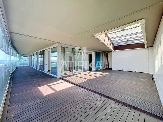 4 bedroom Apartment for sale in Barcelona city with pool - € 1,430,000 (Ref: 9978106)
