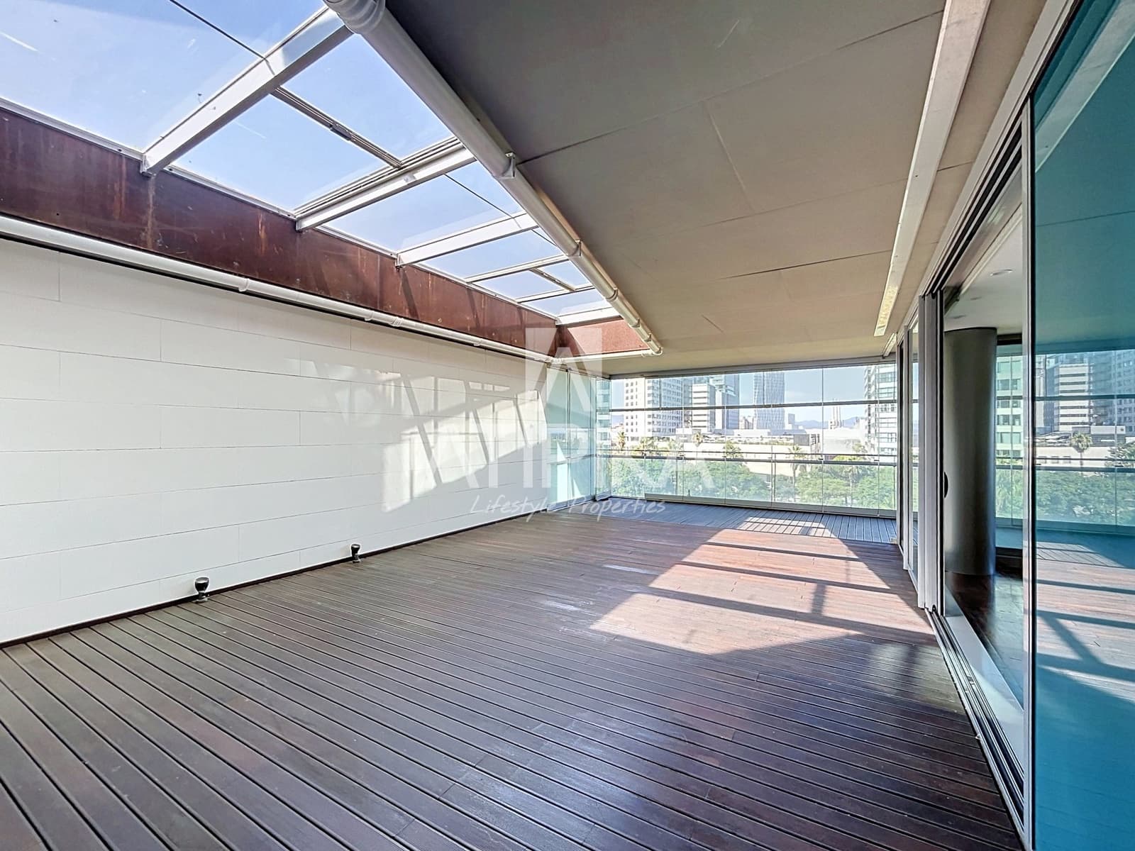 Apartamento de 4 habitaciones en Barcelona ciudad en venta con piscina - 1.430.000 € (Ref: 9978106)
