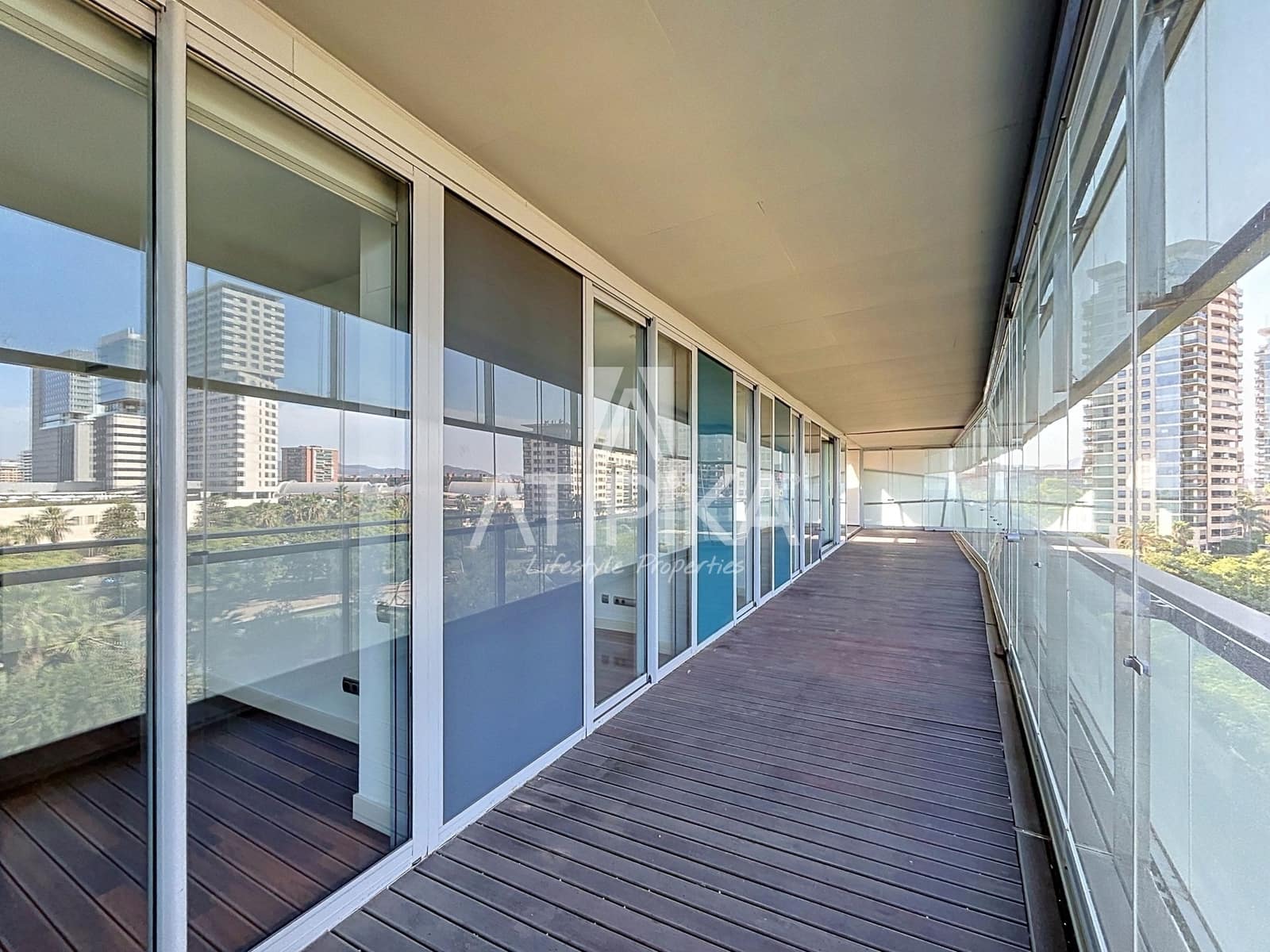 Apartamento de 4 habitaciones en Barcelona ciudad en venta con piscina - 1.430.000 € (Ref: 9978106)