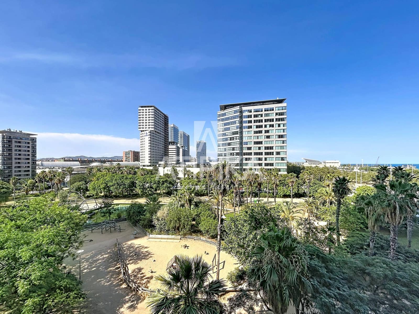 Apartamento de 4 habitaciones en Barcelona ciudad en venta con piscina - 1.430.000 € (Ref: 9978106)