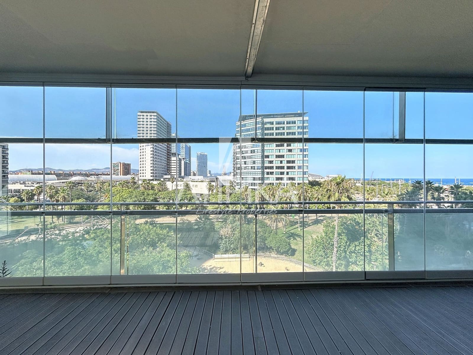 Apartamento de 4 habitaciones en Barcelona ciudad en venta con piscina - 1.430.000 € (Ref: 9978106)