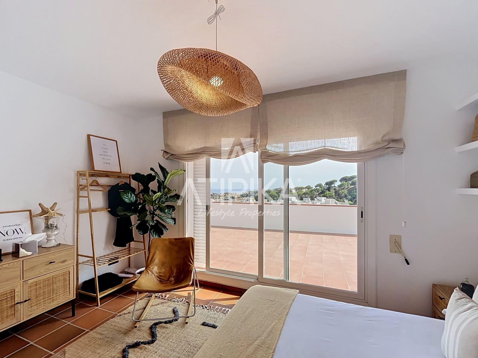 6 quarto Moradia para venda em Sant Andreu de Llavaneres com piscina - 1 050 000 € (Ref: 9984261)