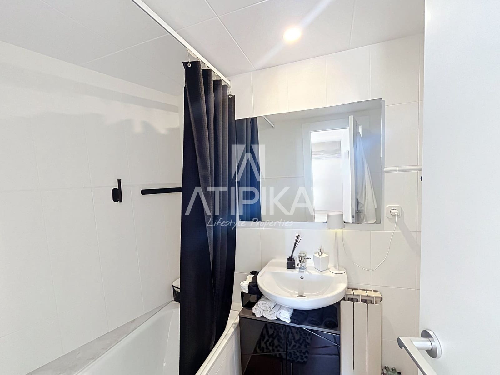 6 quarto Moradia para venda em Sant Andreu de Llavaneres com piscina - 1 050 000 € (Ref: 9984261)
