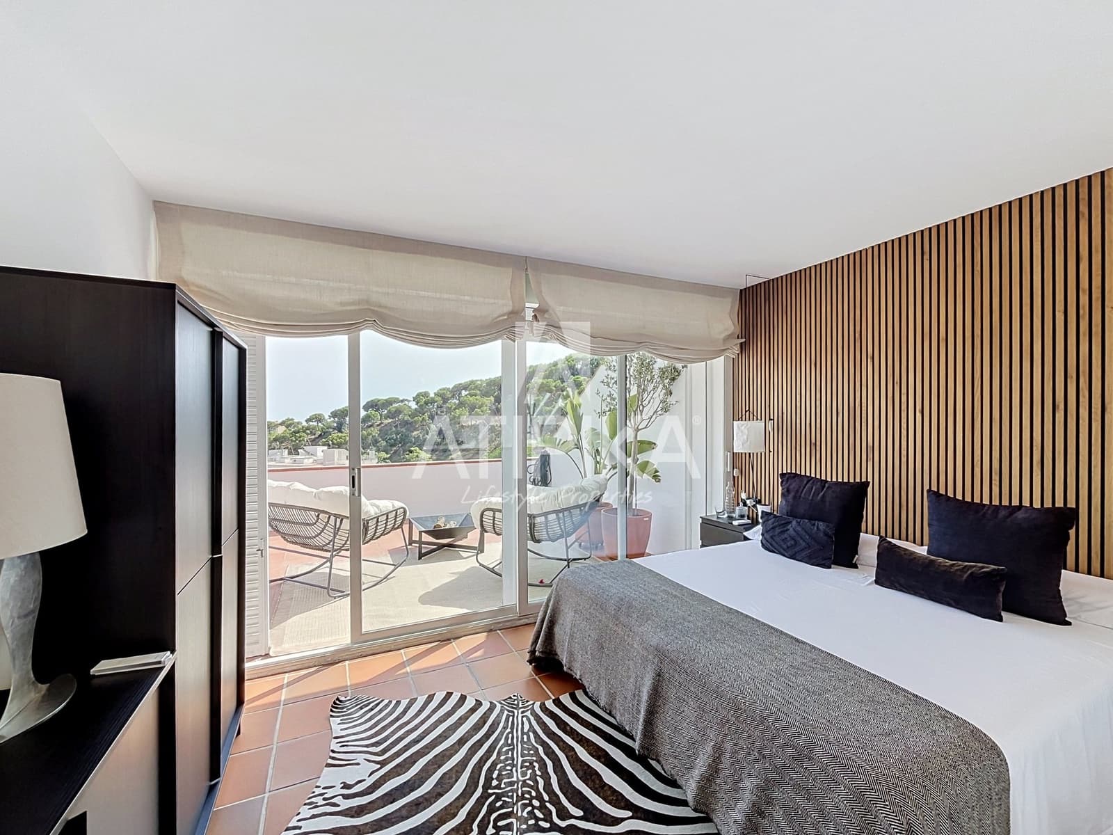 6 quarto Moradia para venda em Sant Andreu de Llavaneres com piscina - 1 050 000 € (Ref: 9984261)
