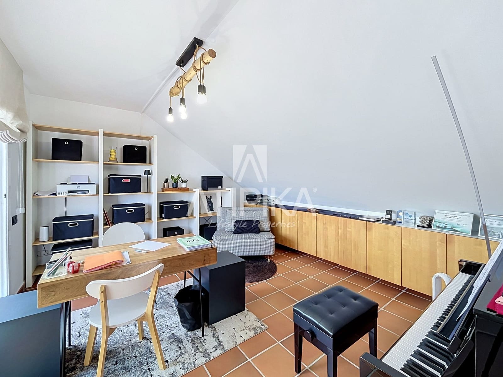 6 quarto Moradia para venda em Sant Andreu de Llavaneres com piscina - 1 050 000 € (Ref: 9984261)