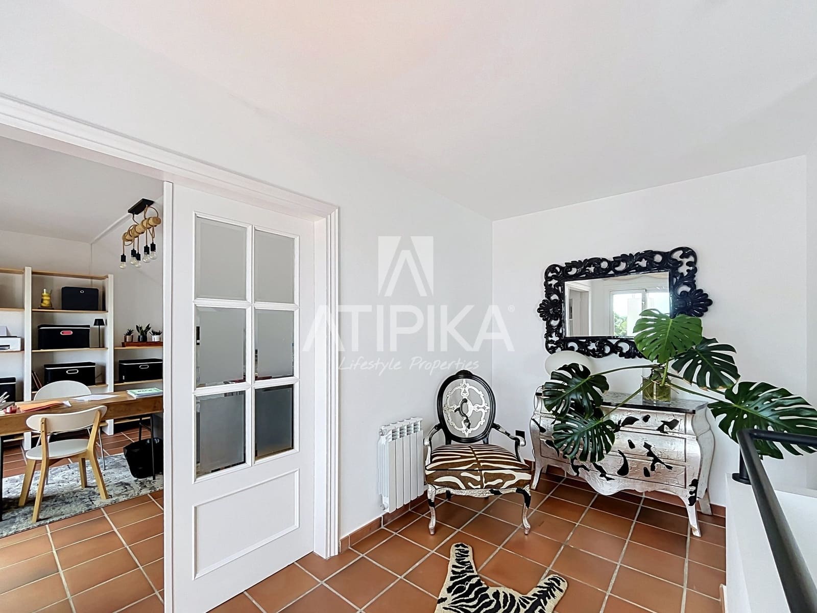 6 quarto Moradia para venda em Sant Andreu de Llavaneres com piscina - 1 050 000 € (Ref: 9984261)