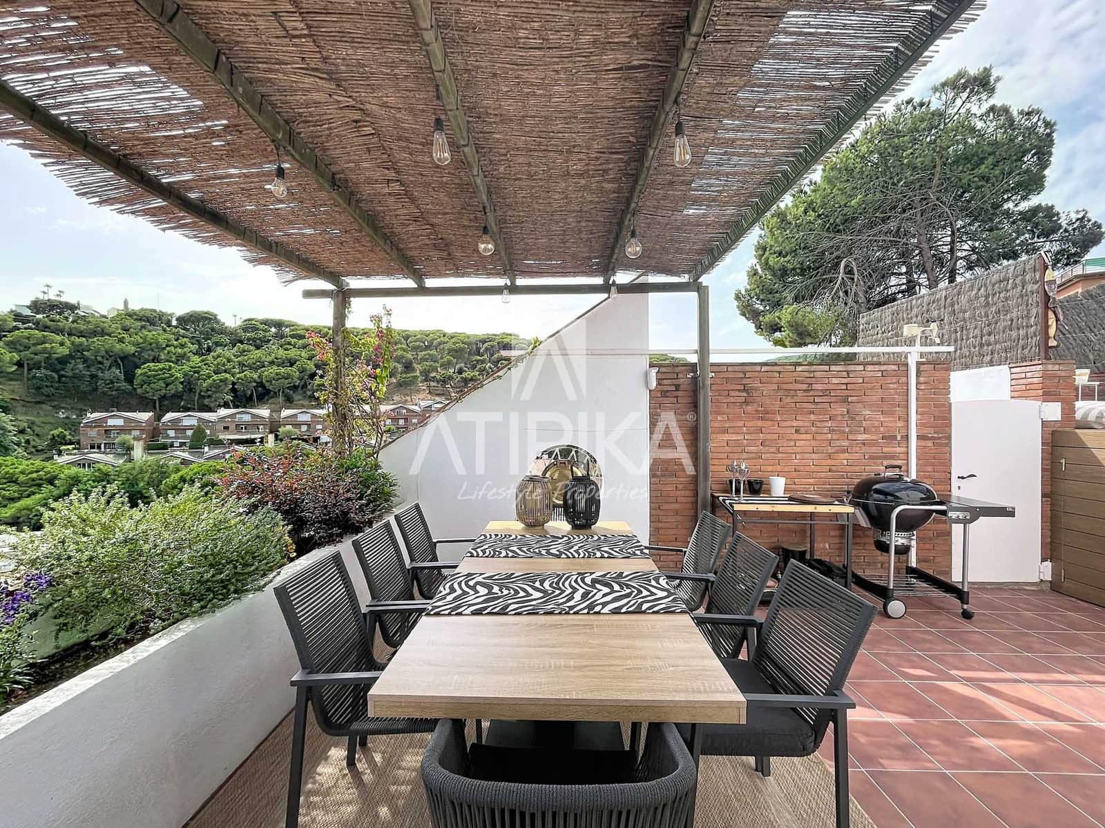 6 quarto Moradia para venda em Sant Andreu de Llavaneres com piscina - 1 050 000 € (Ref: 9984261)