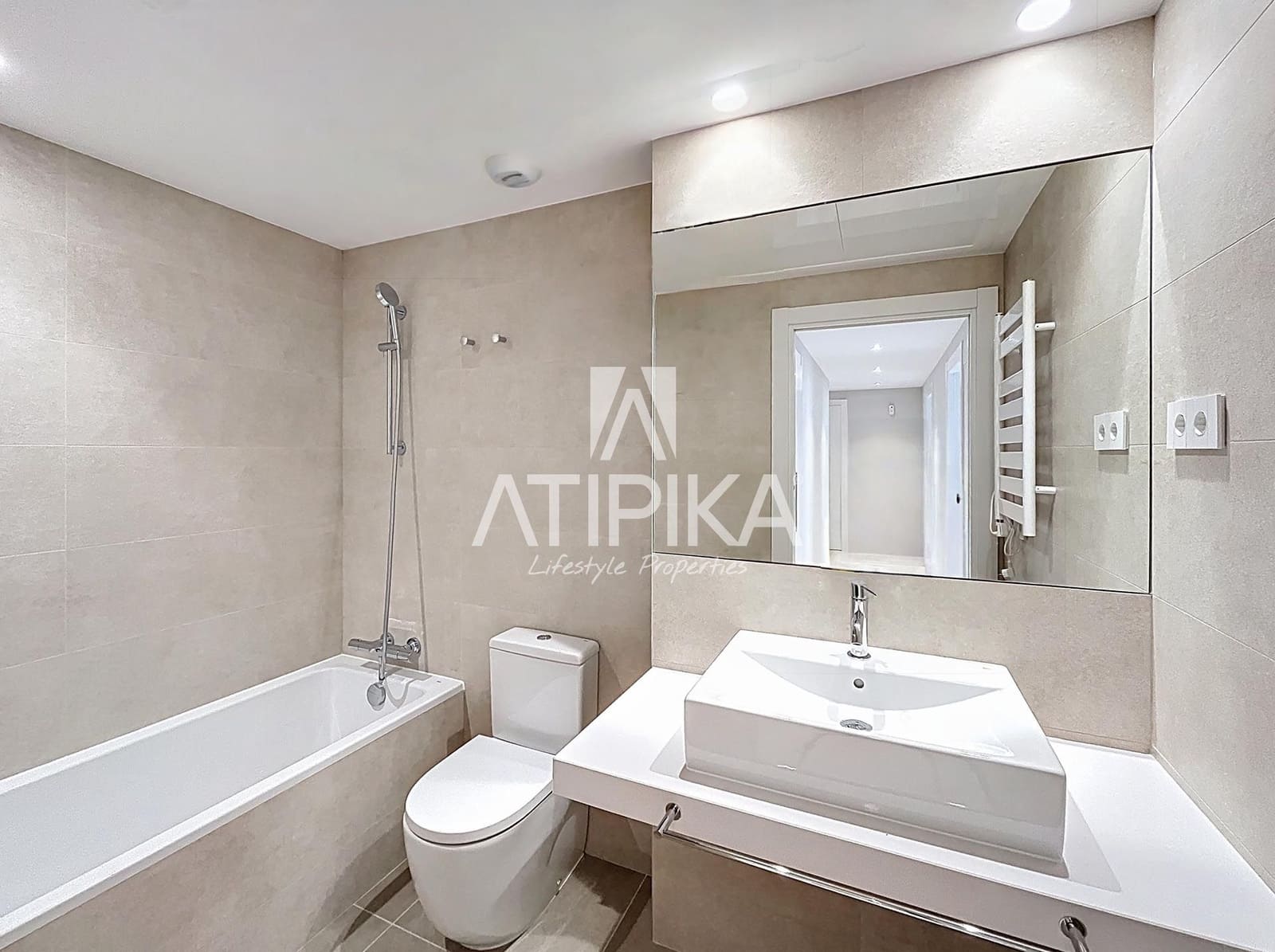 4 sovrum Lägenhet till salu i Sant Andreu de Llavaneres - 426 500 € (Ref: 9986263)