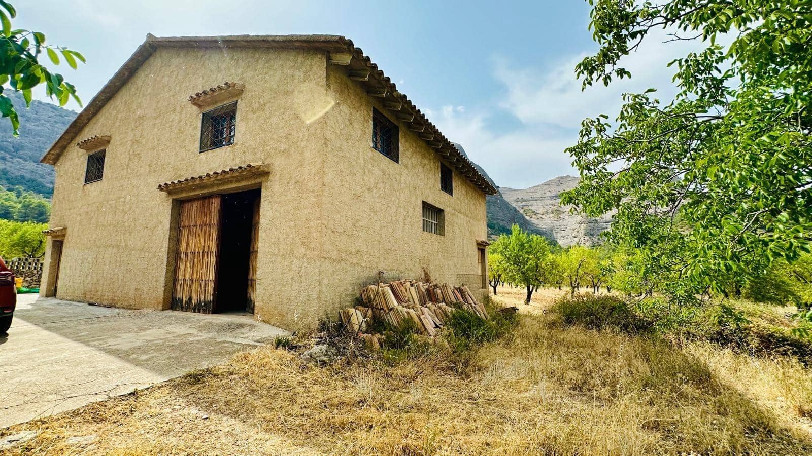 2 soveværelse Finca/Landehus til salg i Horta de Sant Joan - € 380.000 (Ref: 10011597)
