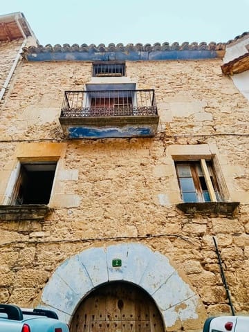 5 bedroom Townhouse for sale in La Portellada - € 45,000 (Ref: 10041279)