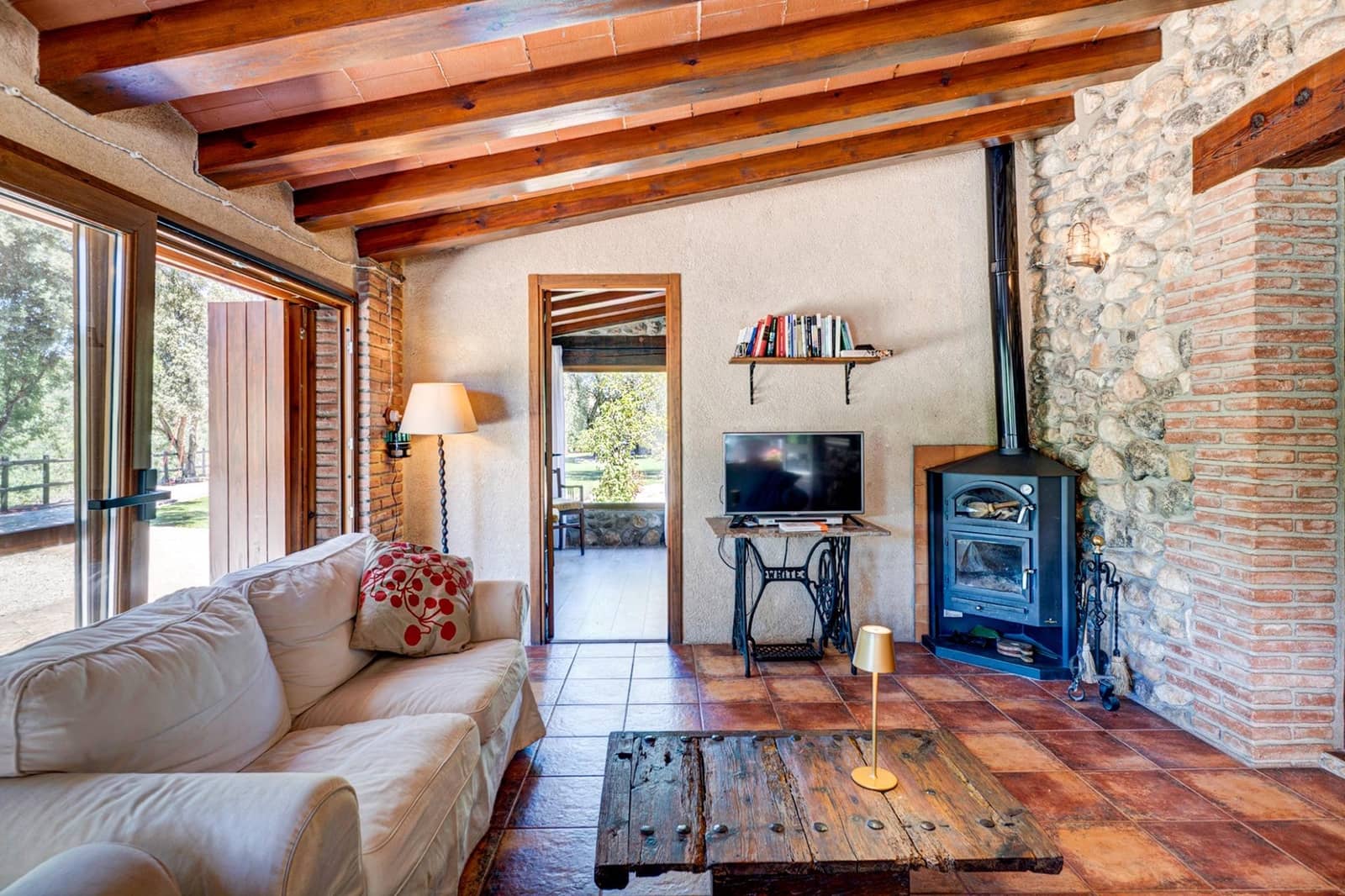 3 bedroom Finca/Country House for sale in Arnes - € 290,000 (Ref: 10043181)