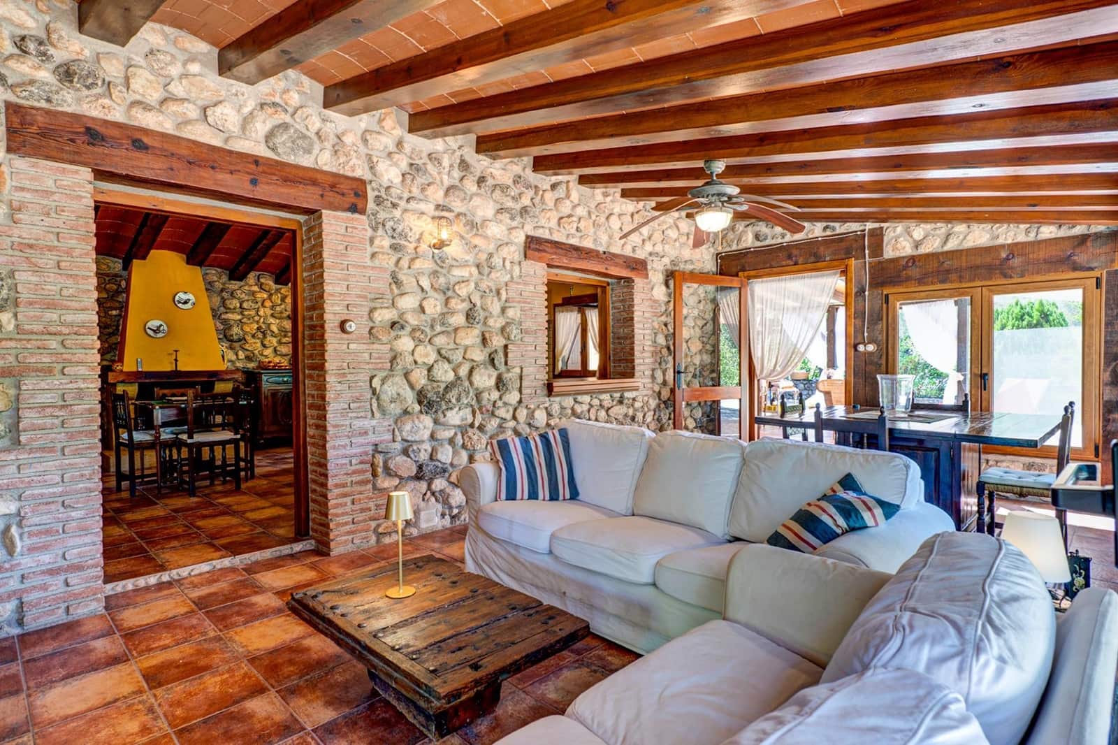 3 bedroom Finca/Country House for sale in Arnes - € 290,000 (Ref: 10043181)