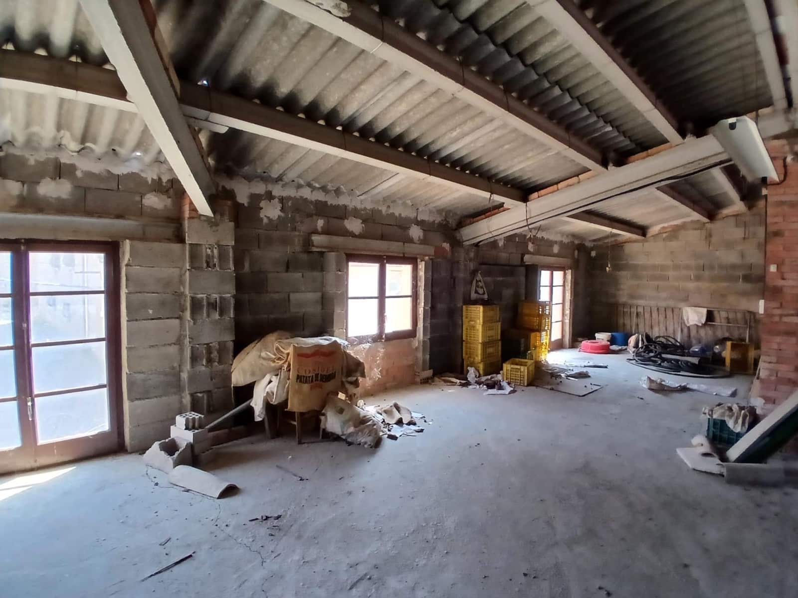 1 chambre Local Commercial à vendre à Valdeltormo - 65 000 € (Ref: 10067855)