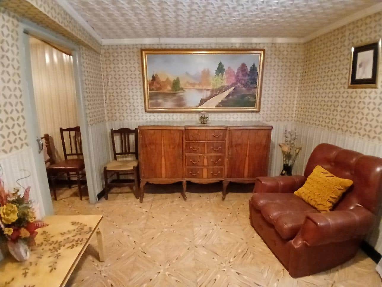 5 bedroom Townhouse for sale in Valdeltormo - € 64,000 (Ref: 10076597)