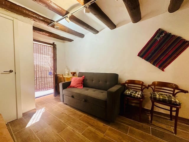 Casa de 3 habitaciones en Cretas en venta - 140.000 € (Ref: 10076598)