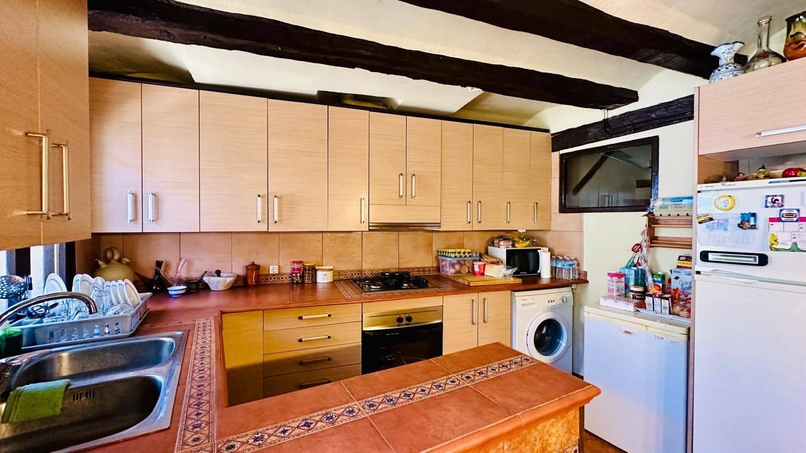 4 bedroom Townhouse for sale in Penarroya de Tastavins - € 150,000 (Ref: 10086376)