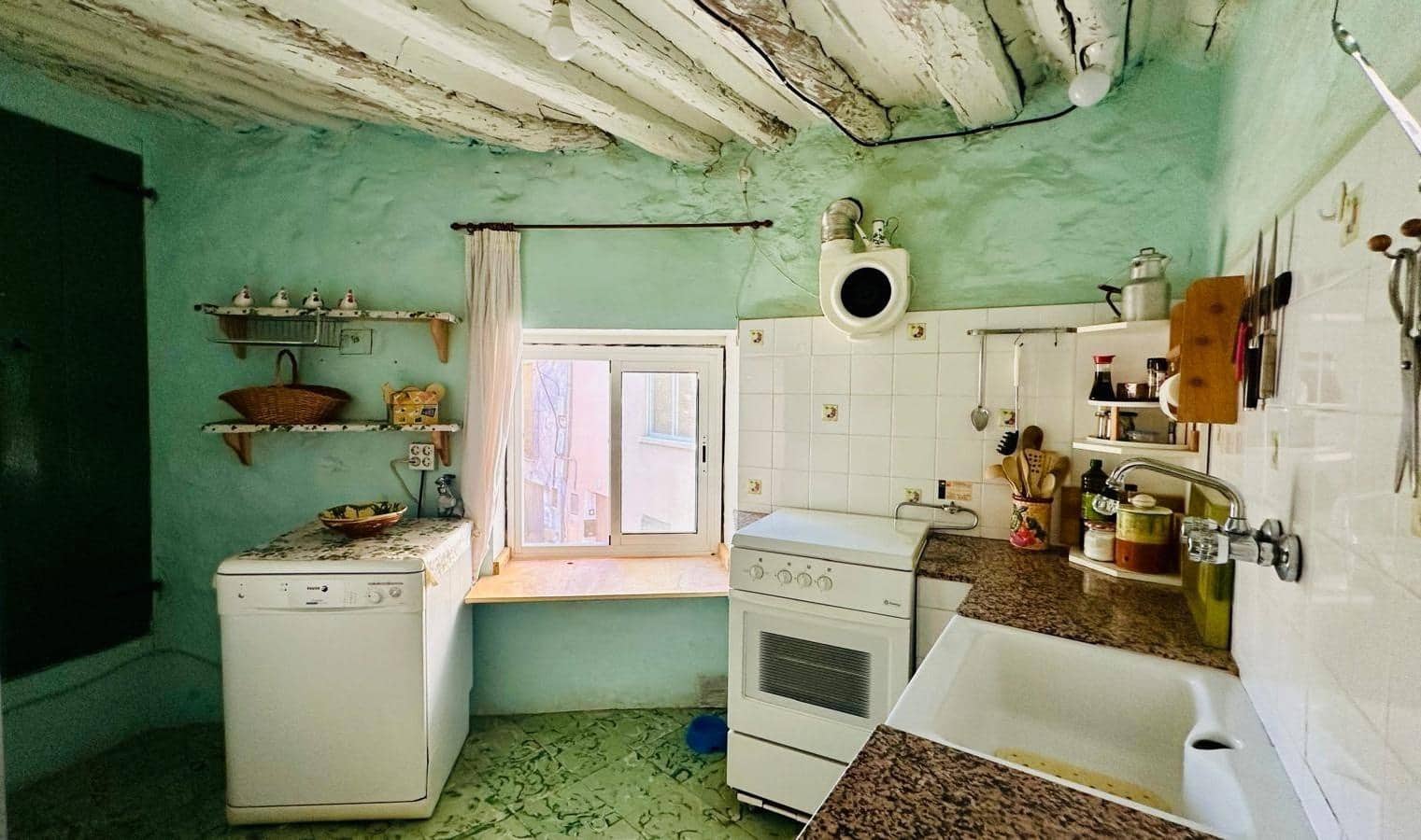 6 makuuhuone Omakotitalo myytävänä paikassa Valdealgorfa - 28 000 € (Ref: 10086377)