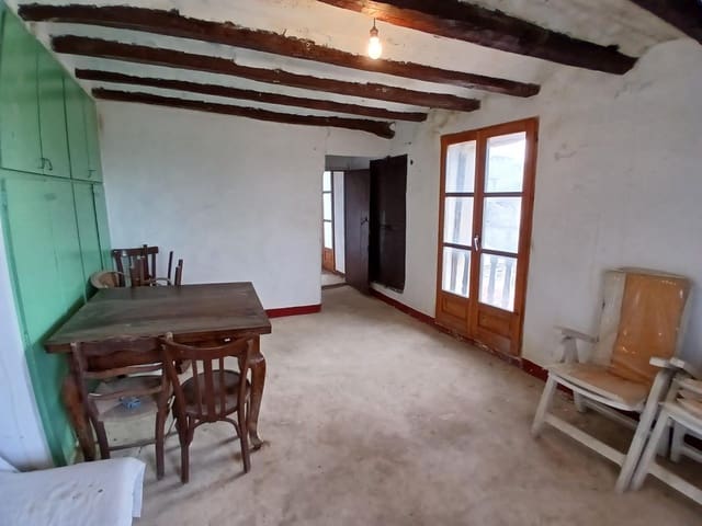 5 bedroom Townhouse for sale in Torre del Compte - € 155,000 (Ref: 10094908)