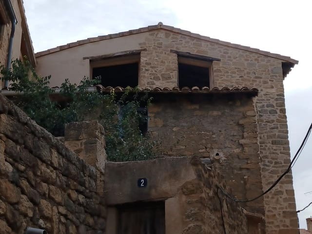 5 bedroom Townhouse for sale in Torre del Compte - € 155,000 (Ref: 10094908)