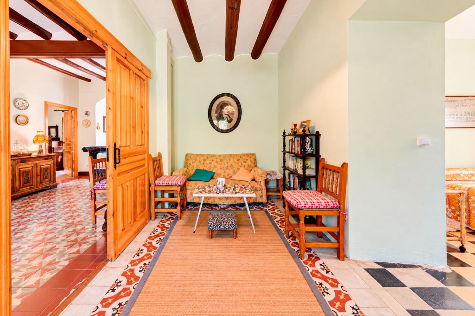 Chalet de 7 habitaciones en Fuentespalda en venta - 550.000 € (Ref: 10100386)
