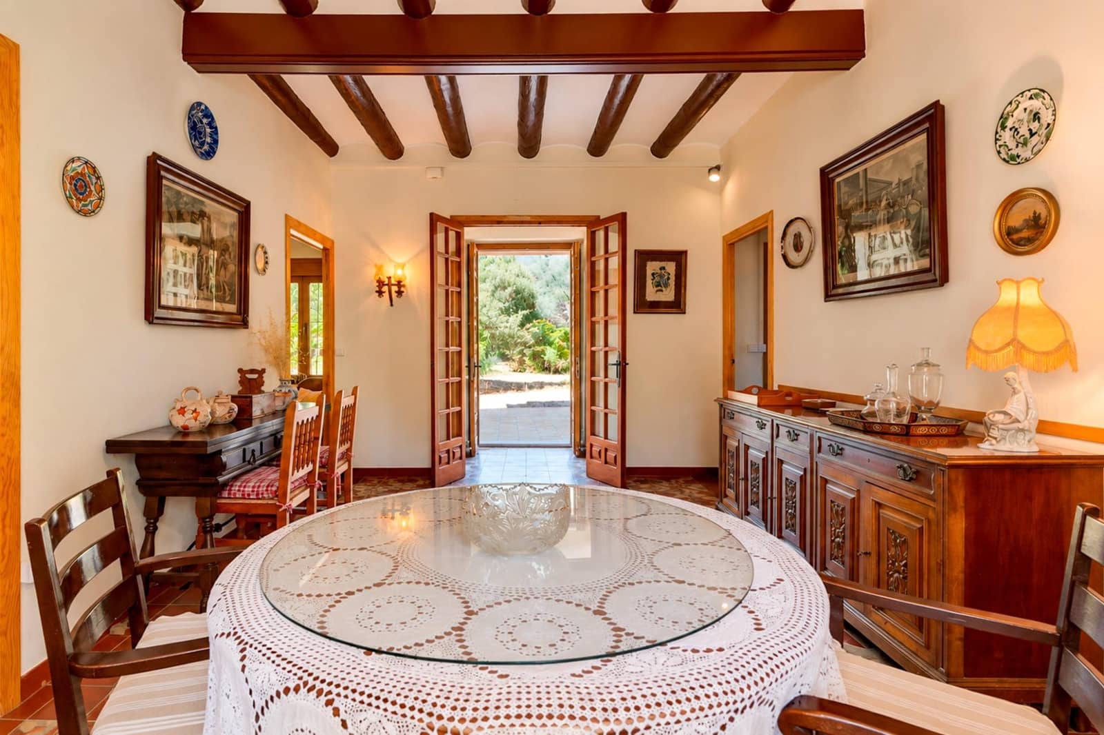 Chalet de 7 habitaciones en Fuentespalda en venta - 550.000 € (Ref: 10100386)