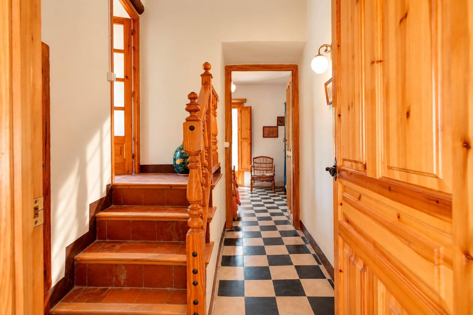 Chalet de 7 habitaciones en Fuentespalda en venta - 550.000 € (Ref: 10100386)
