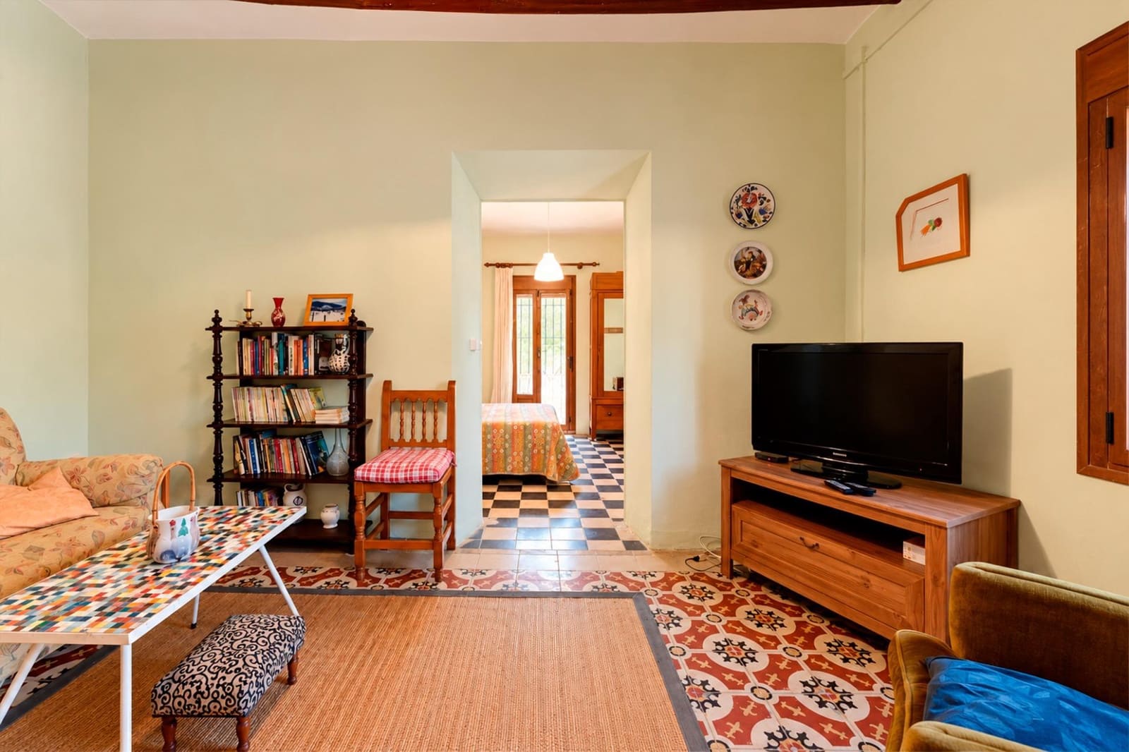 Chalet de 7 habitaciones en Fuentespalda en venta - 550.000 € (Ref: 10100386)