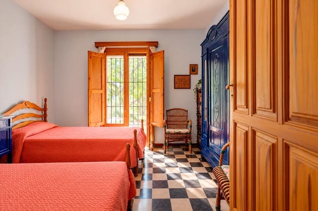7 quarto Moradia para venda em Fuentespalda - 550 000 € (Ref: 10100386)