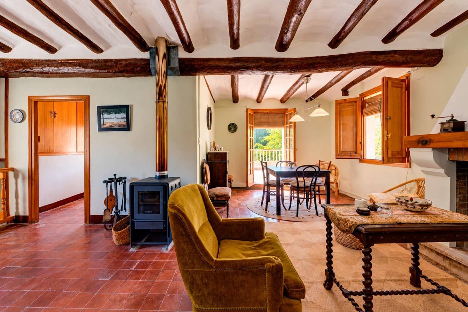 Chalet de 7 habitaciones en Fuentespalda en venta - 550.000 € (Ref: 10100386)