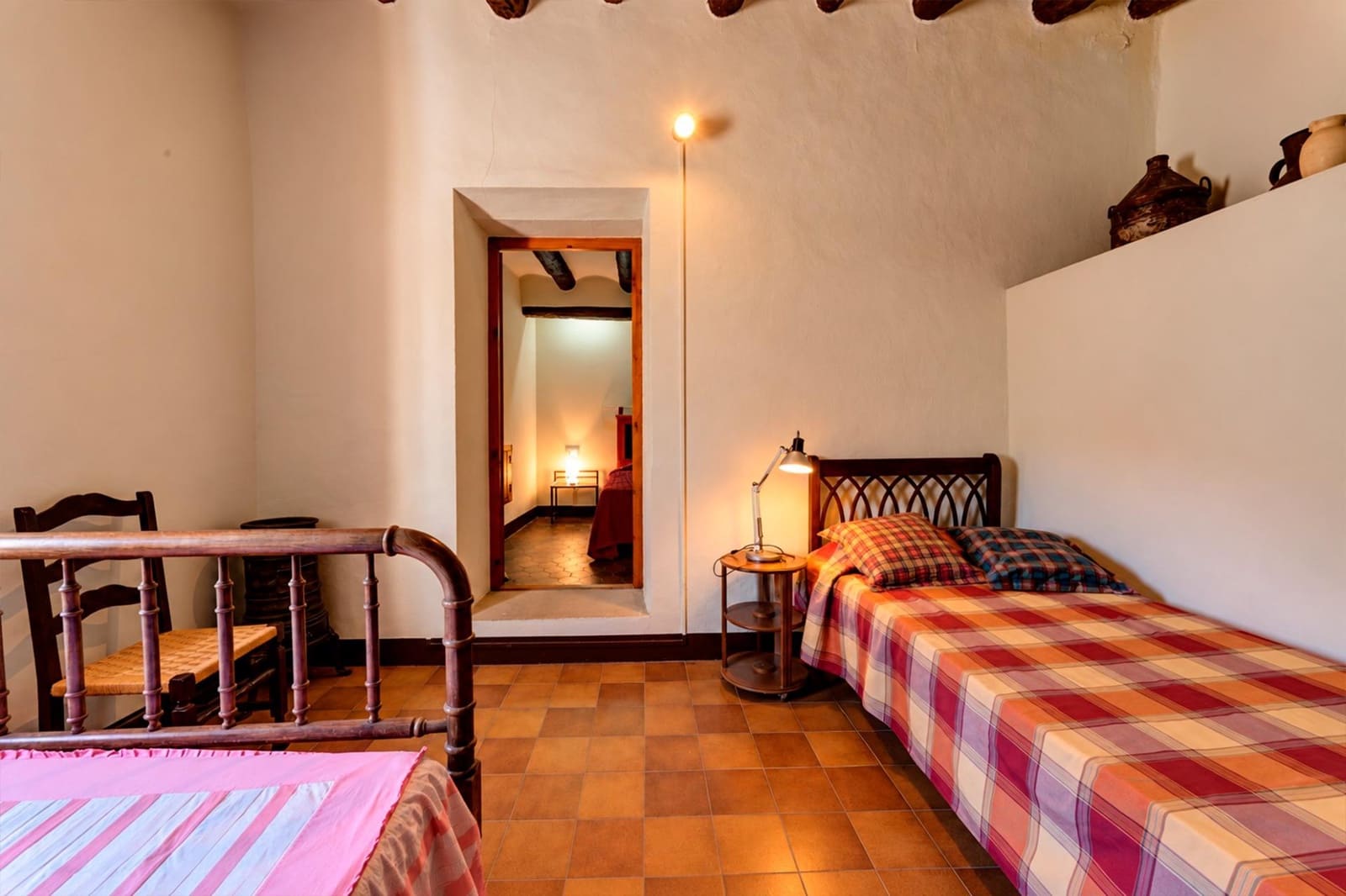 Chalet de 7 habitaciones en Fuentespalda en venta - 550.000 € (Ref: 10100386)