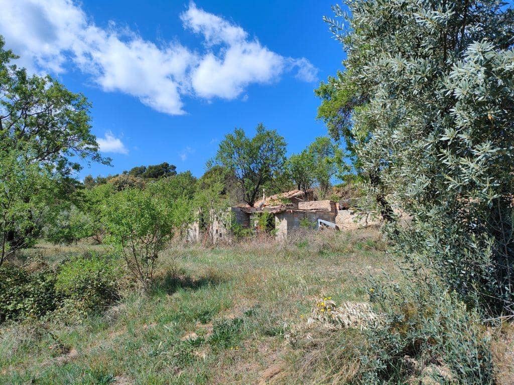 Finca/Herregård til salgs i La Fresneda - € 15 000 (Ref: 9150141)