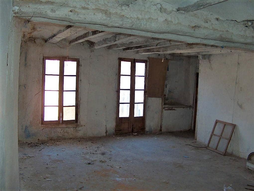 3 soveværelse Byhus til salg i Penarroya de Tastavins med garage - € 19.000 (Ref: 9150144)