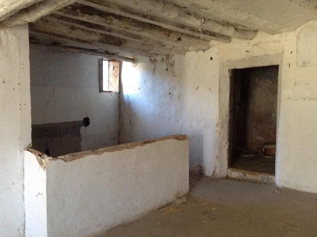 3 soveværelse Byhus til salg i Penarroya de Tastavins med garage - € 19.000 (Ref: 9150144)