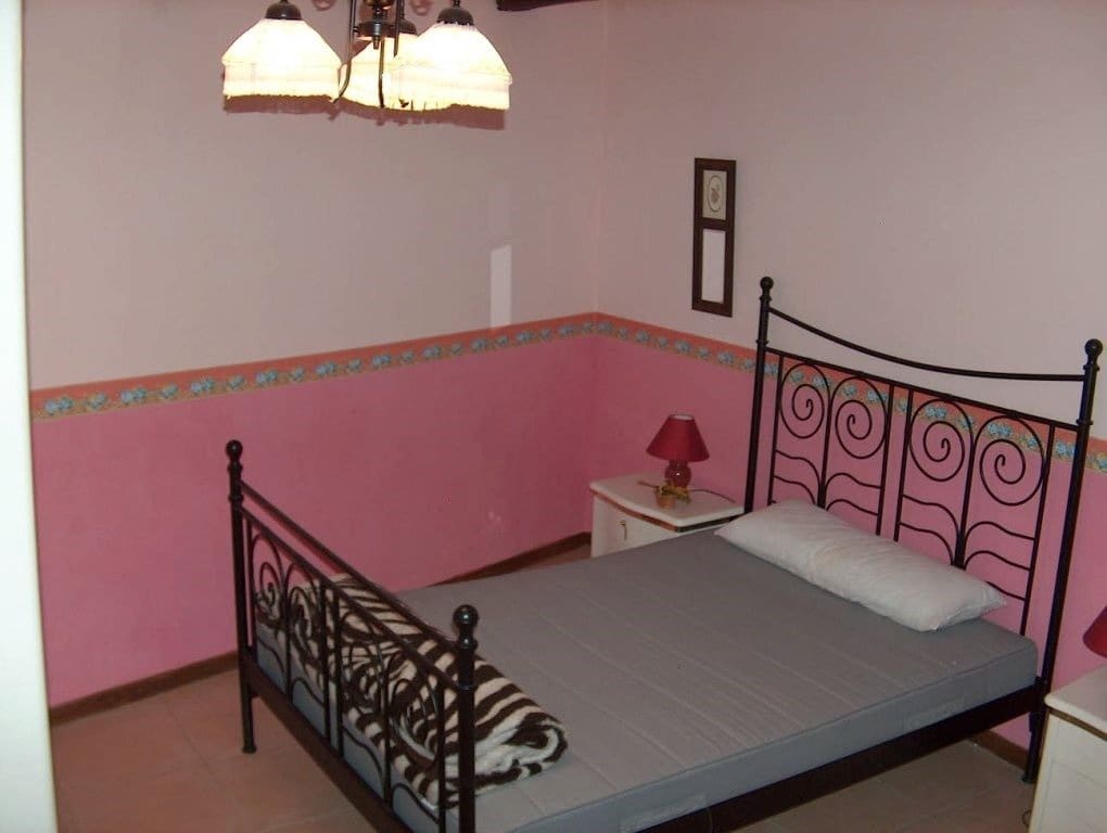 9 soverom Hus til salgs i La Fresneda - € 360 000 (Ref: 9150147)