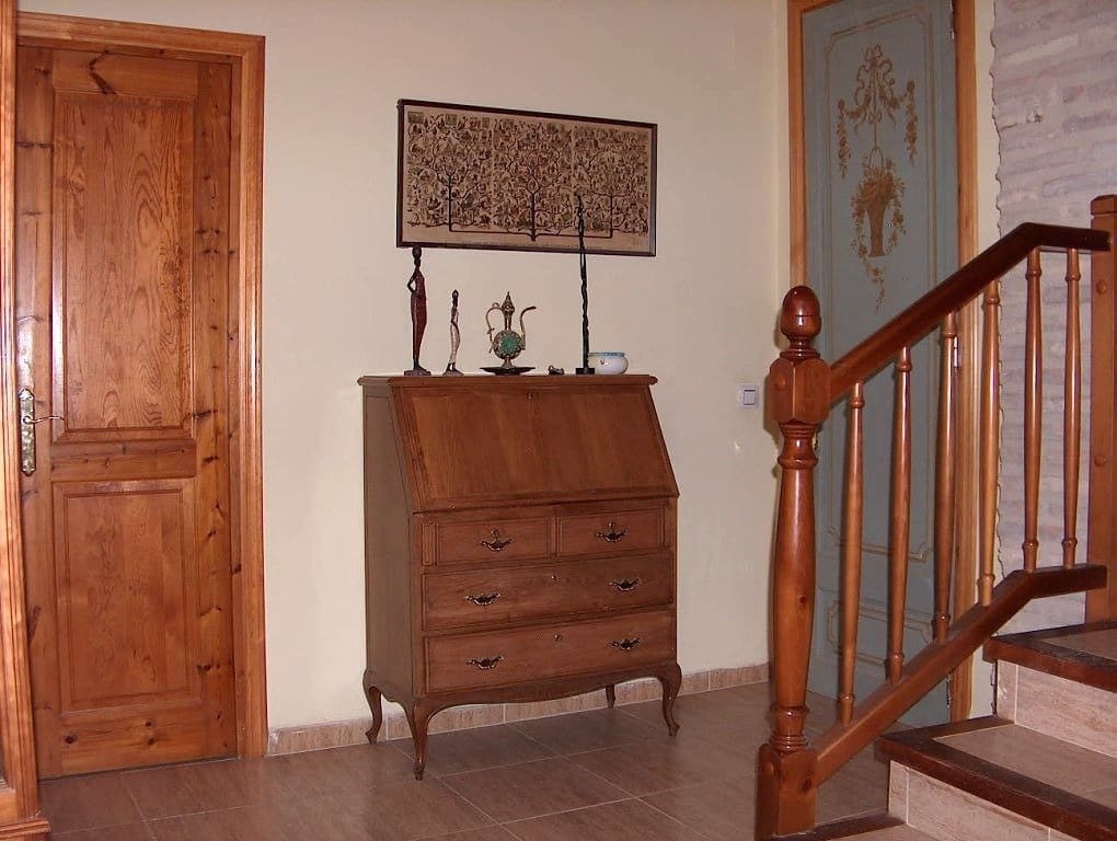 9 soverom Hus til salgs i La Fresneda - € 360 000 (Ref: 9150147)