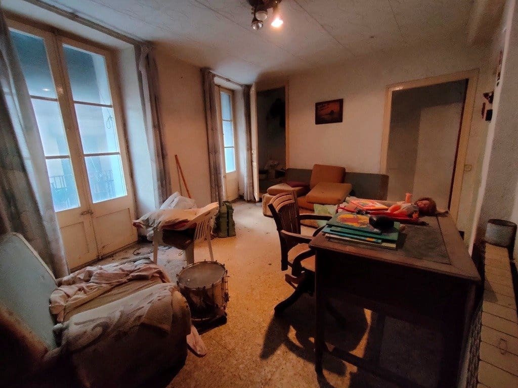 5 soverom Hus til salgs i Valderrobres - € 99 000 (Ref: 9150148)