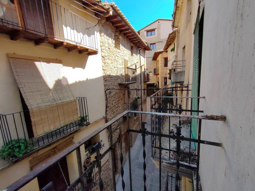 5 soverom Hus til salgs i Valderrobres - € 99 000 (Ref: 9150148)