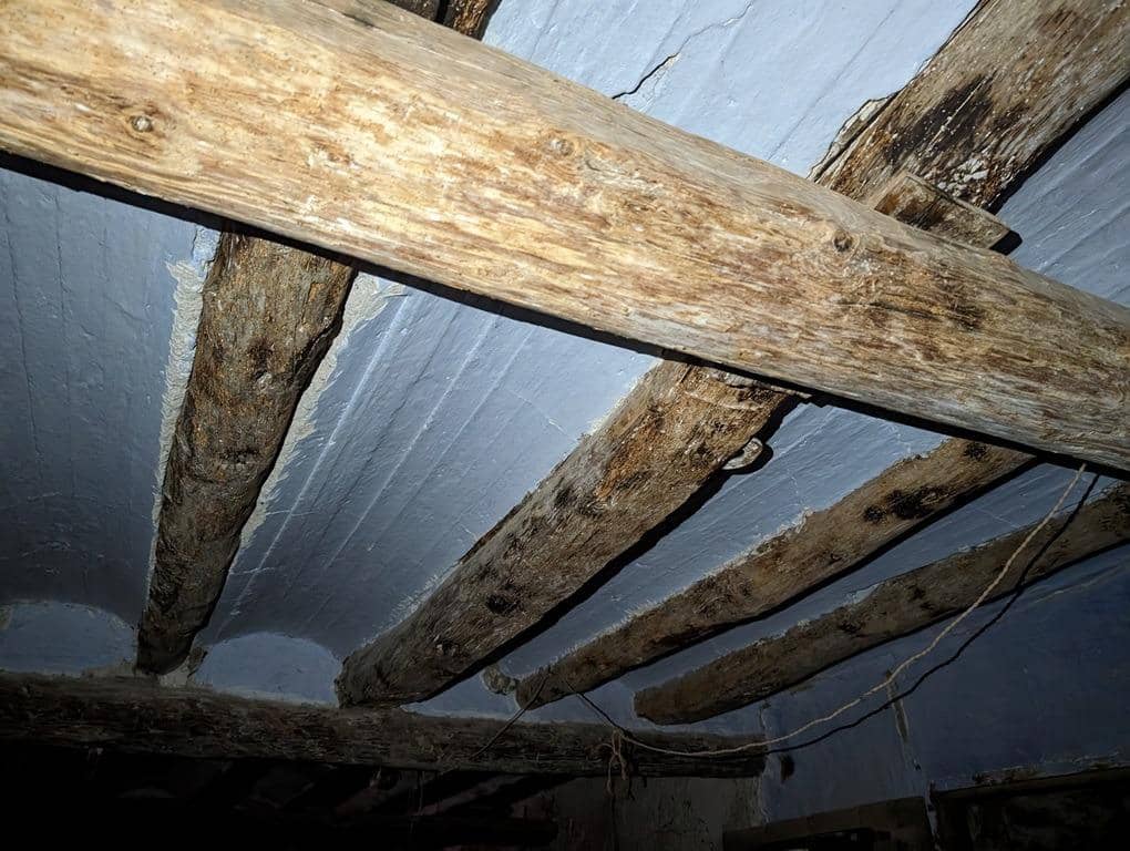 5 slaapkamer Huis te koop in Lledo - € 25.000 (Ref: 9150149)