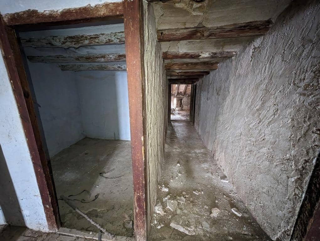 5 slaapkamer Huis te koop in Lledo - € 25.000 (Ref: 9150149)