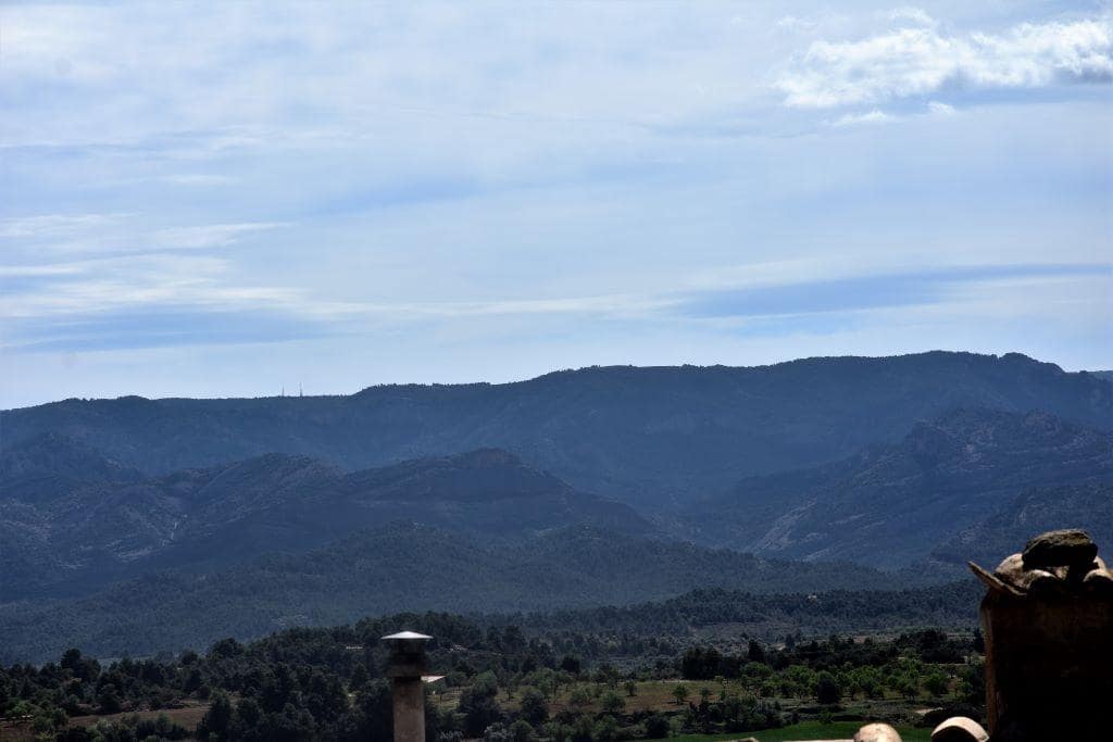 6 soverom Hus til salgs i Cretas med garasje - € 85 000 (Ref: 9150152)