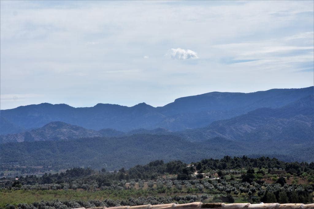 6 soverom Hus til salgs i Cretas med garasje - € 85 000 (Ref: 9150152)