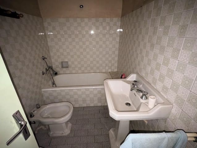 5 bedroom Townhouse for sale in Valderrobres - € 55,000 (Ref: 9150155)