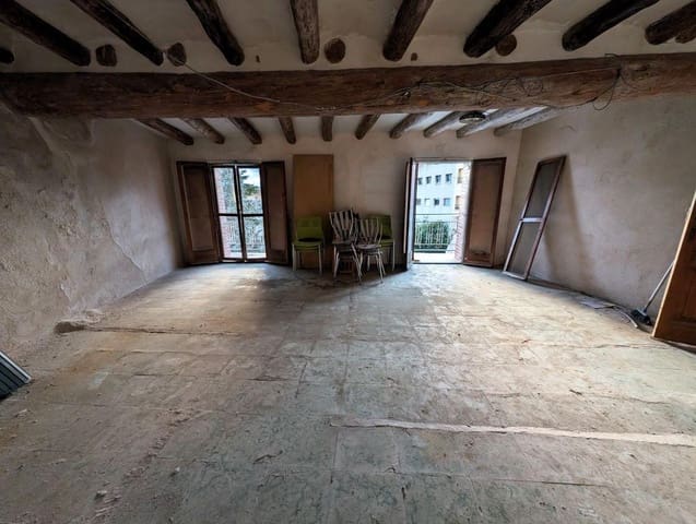 Flat for sale in Horta de Sant Joan - € 27,000 (Ref: 9150156)