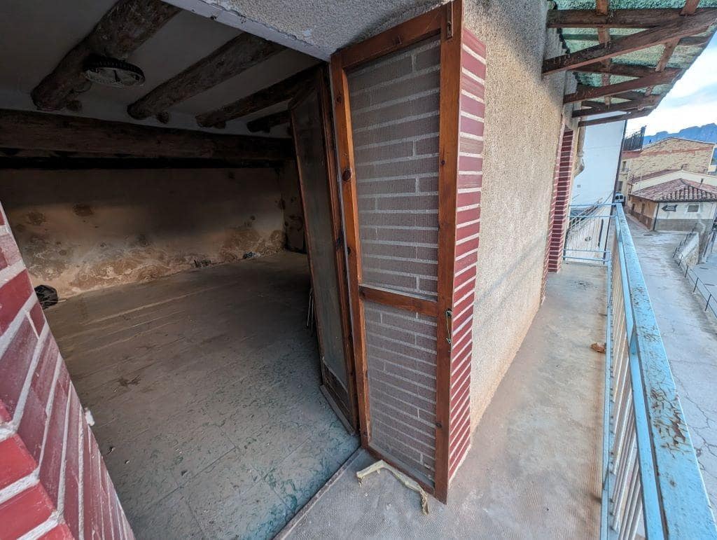 Lejlighed til salg i Horta de Sant Joan - € 27.000 (Ref: 9150156)