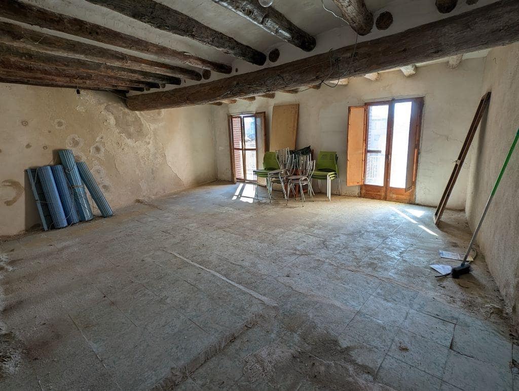 Lejlighed til salg i Horta de Sant Joan - € 27.000 (Ref: 9150156)