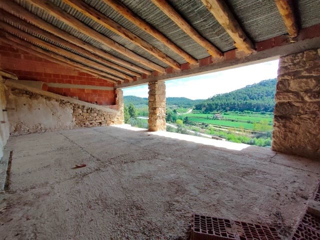 5 bedroom Finca/Country House for sale in La Portellada - € 214,000 (Ref: 9150160)