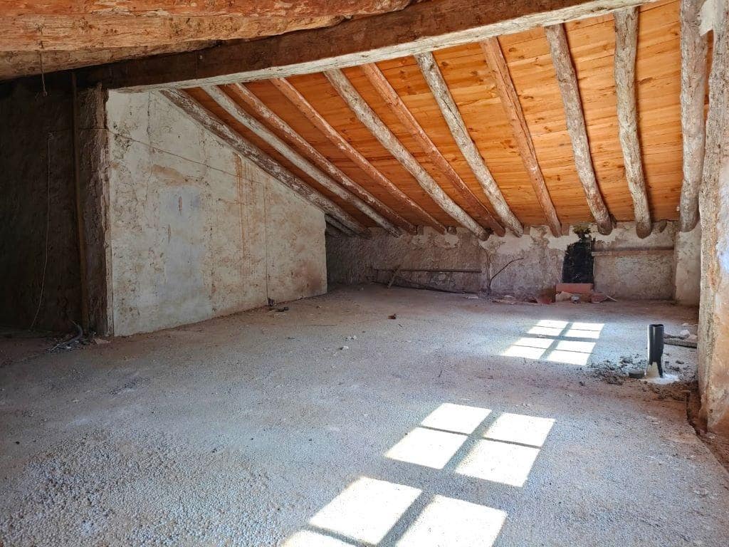 Lejlighed til salg i Valderrobres - € 30.000 (Ref: 9150163)