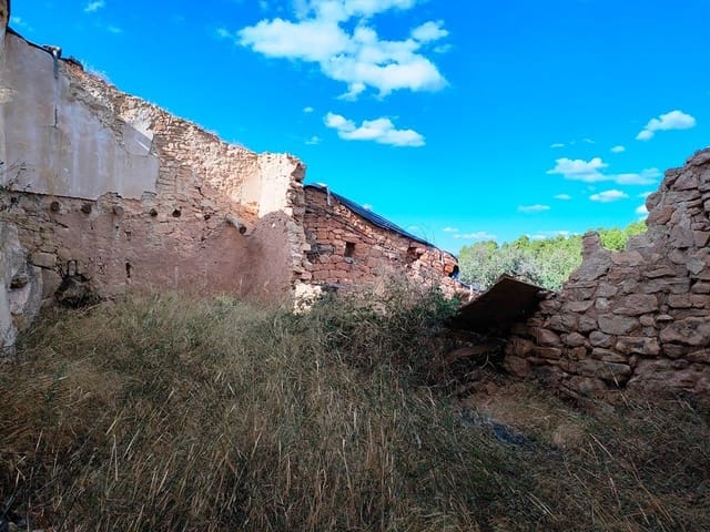 Finca/Landehus til salg i Cretas - € 80.000 (Ref: 9150174)